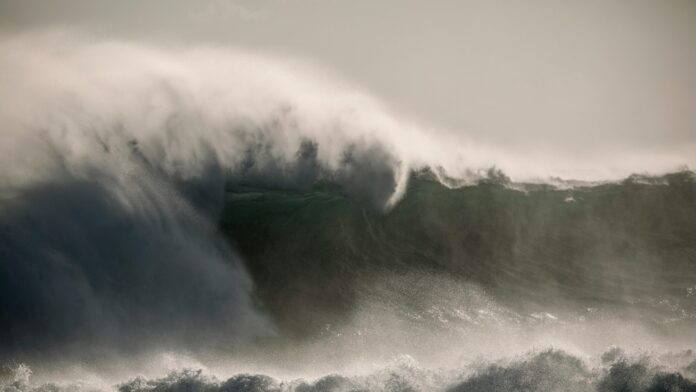 Photo of waves at sea courtesy of Nui Malama via pexels.com